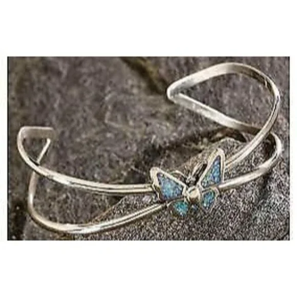 Mainland Silver Jewelry Sterling Silver Cuff Bracelet With A